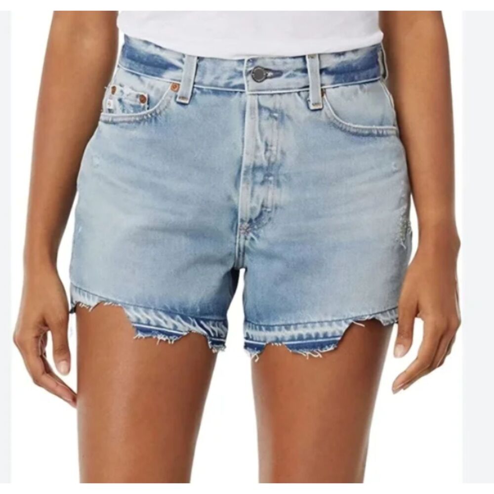 NWT AG Alexxis Shorts Size 32